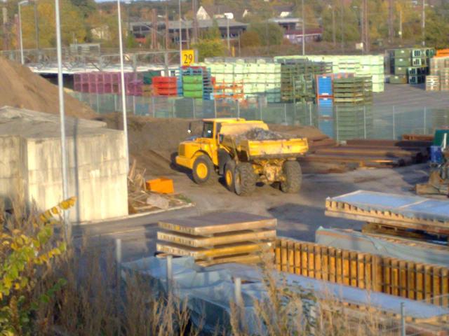 comp_25102009999.jpg