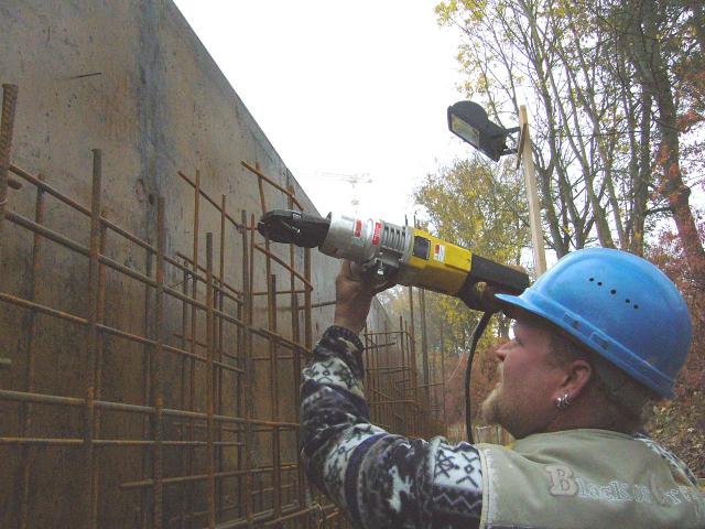 wacker_neuson_bewehrungsschneider_einsatz_02.jpg