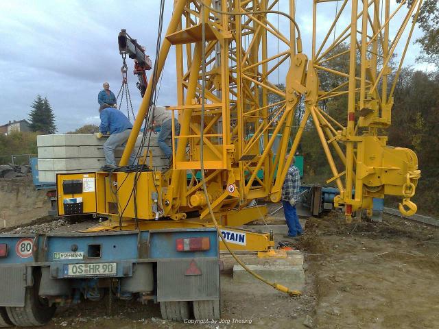 comp_281020091074.jpg