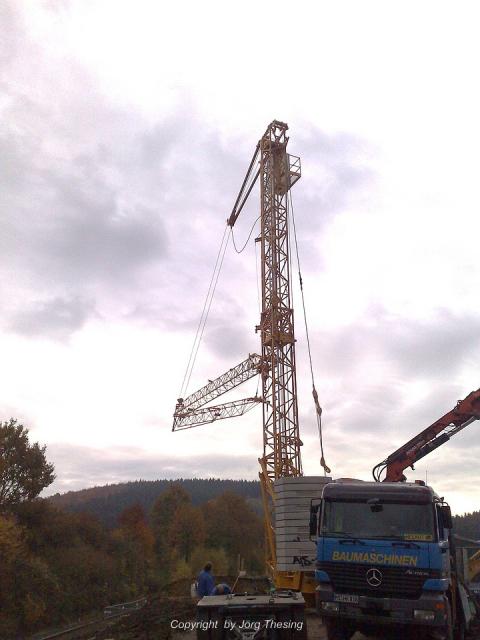 comp_281020091093.jpg