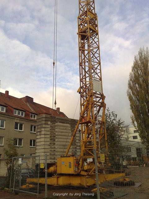 comp_041120091262.jpg