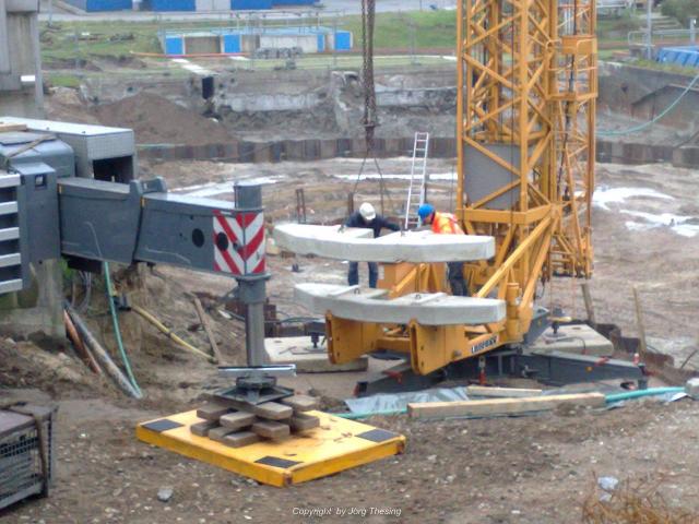 comp_091120091375.jpg