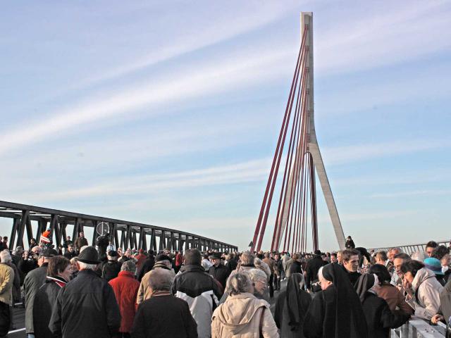 pb_pi091130_03_3.jpg
