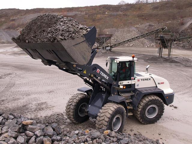 terex_bauma_2010_tl310_02.jpg