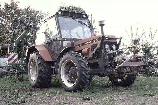 Zetor__3_.JPG