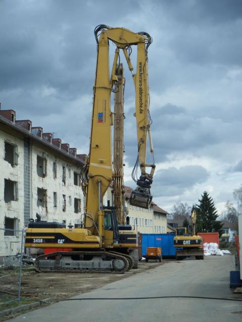 11_heut_zwei_Longfrontbagger.jpg