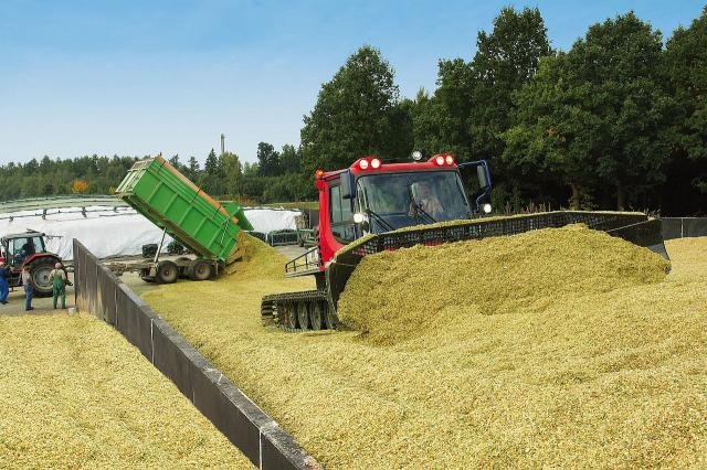 pistenbully_silage.jpg