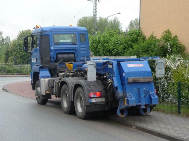 P1060925.jpg