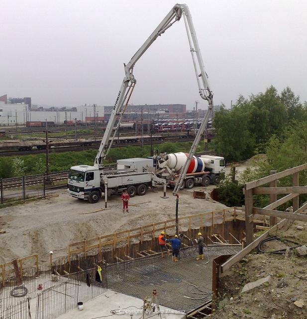 _Schellenbergbr_cke_22._Mai_2010__1_.jpg