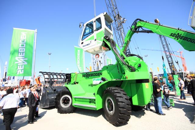 BAUMA71.JPG