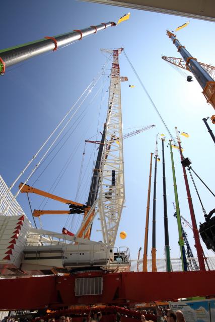 BAUMA92.JPG