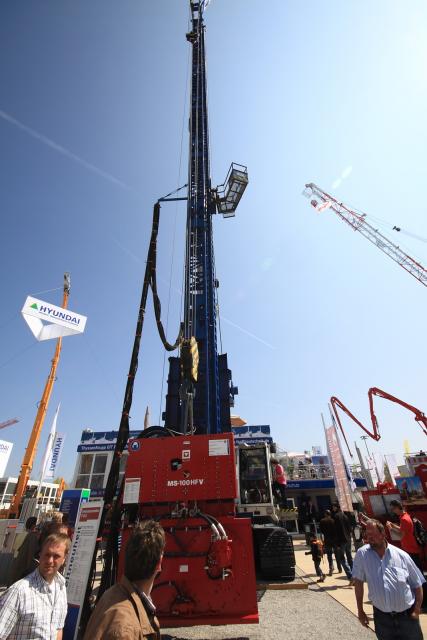 BAUMA104.JPG