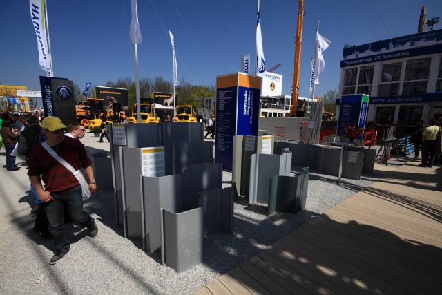 BAUMA105.JPG