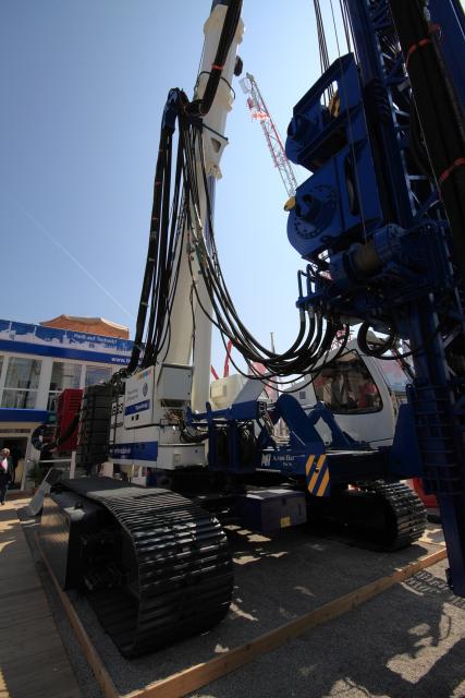 BAUMA107.JPG
