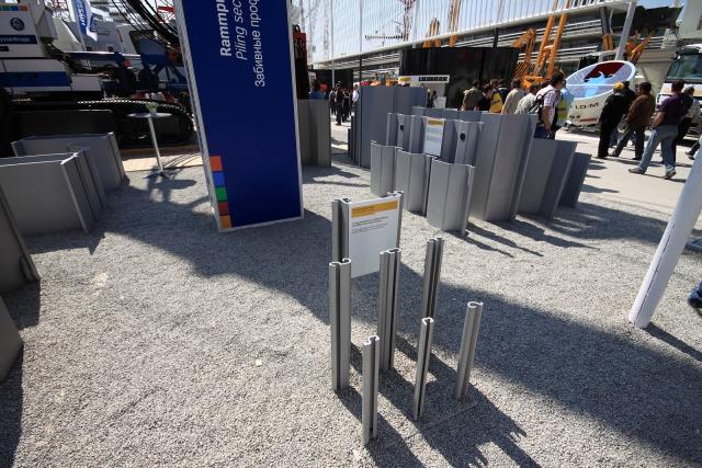 BAUMA112.JPG
