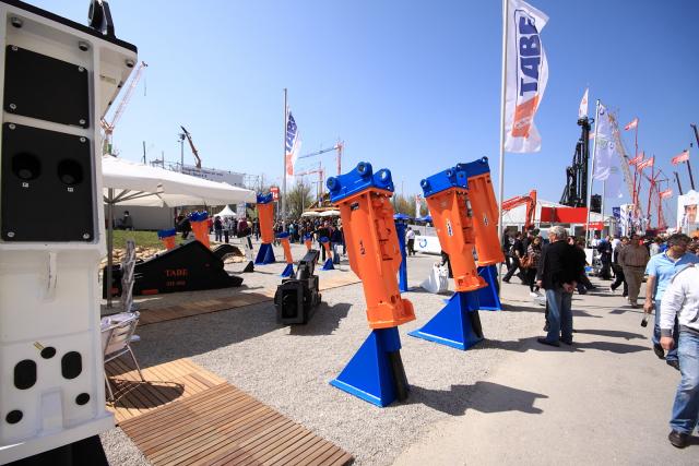 BAUMA115.JPG