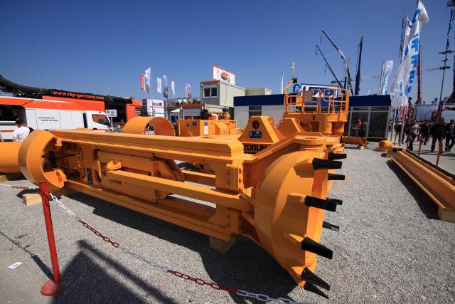 BAUMA151.JPG