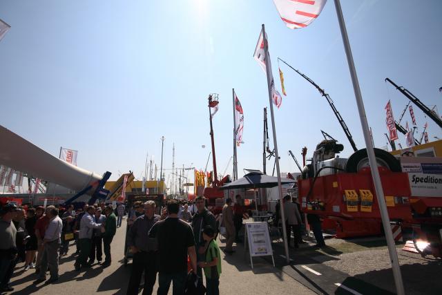 BAUMA157.JPG
