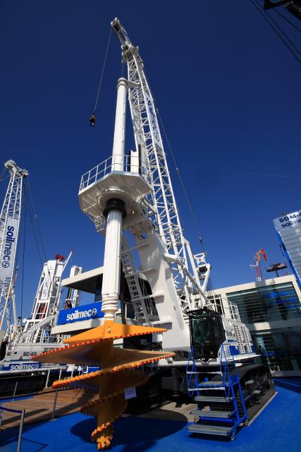 BAUMA198.JPG