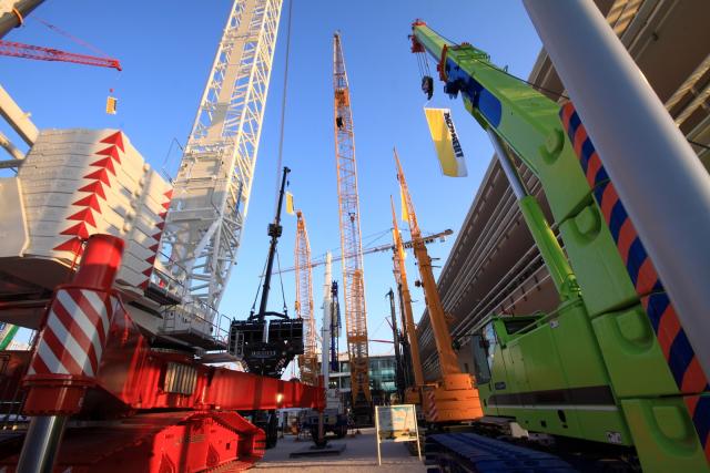 BAUMA242.JPG