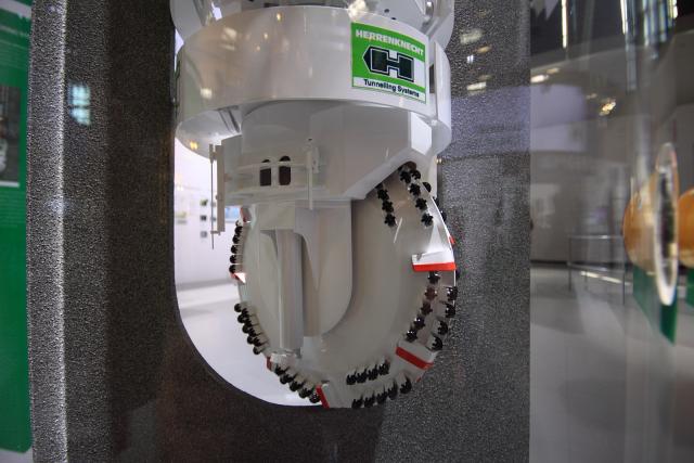 BAUMA265.JPG