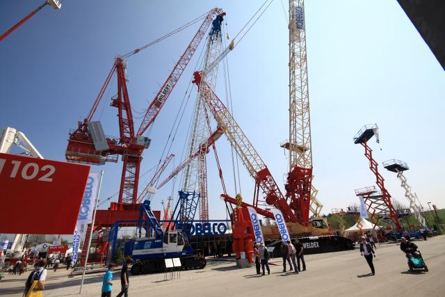BAUMA304.JPG
