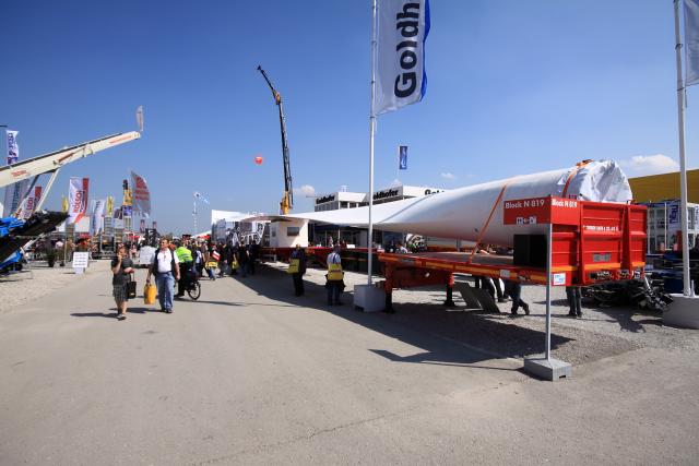 BAUMA333.JPG