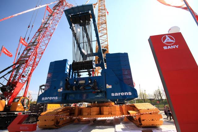 BAUMA350.JPG