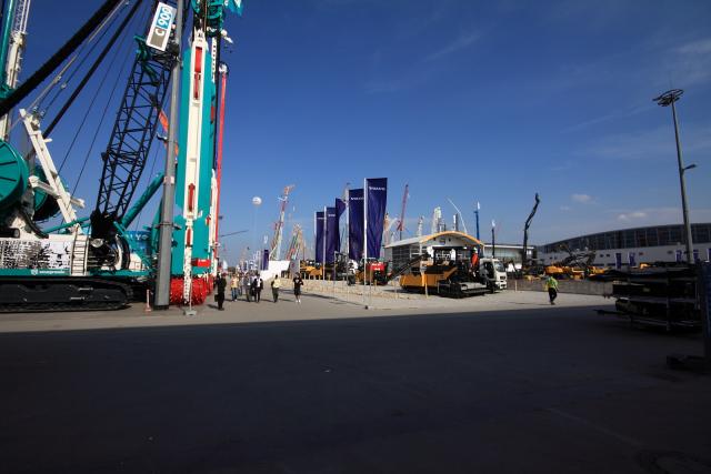 BAUMA362.JPG