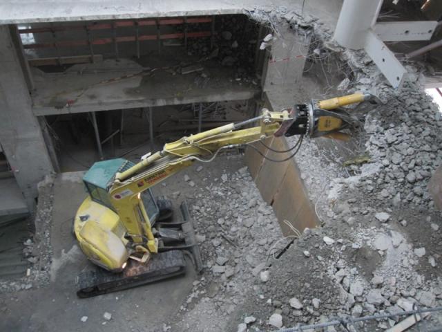 2010/06/post-803-1275485485_thumb.jpg