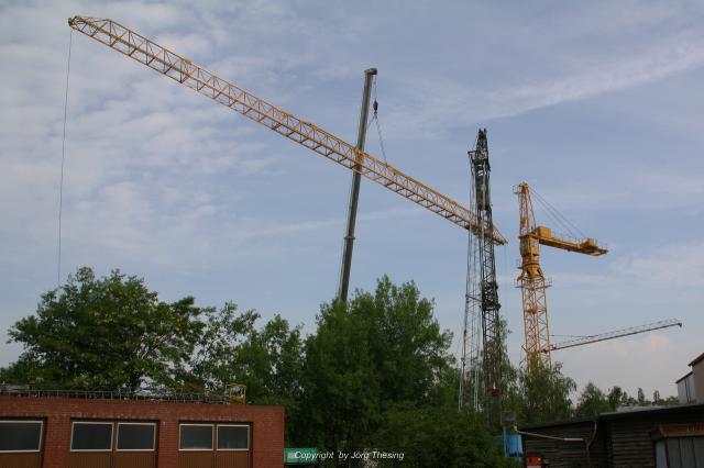 _Liebherr_180_HC_S__08._Juni_2010__6_.jpg