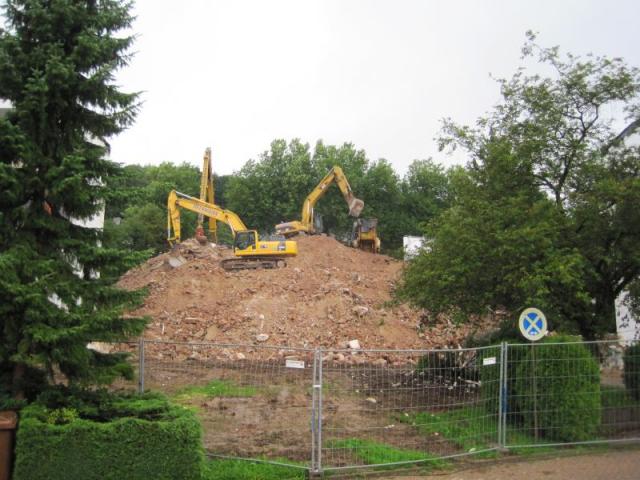 2010/08/post-2270-1283083471_thumb.jpg