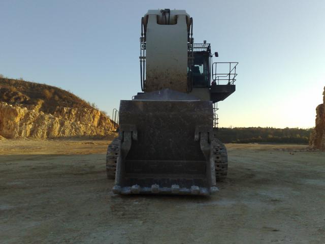 Liebherr_984_3.jpg