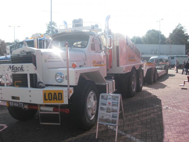 2010/10/post-3365-1286128581_thumb.jpg