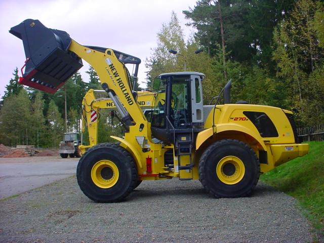 New Holland Construction/CNH Global Post-4277-1287676881_thumb