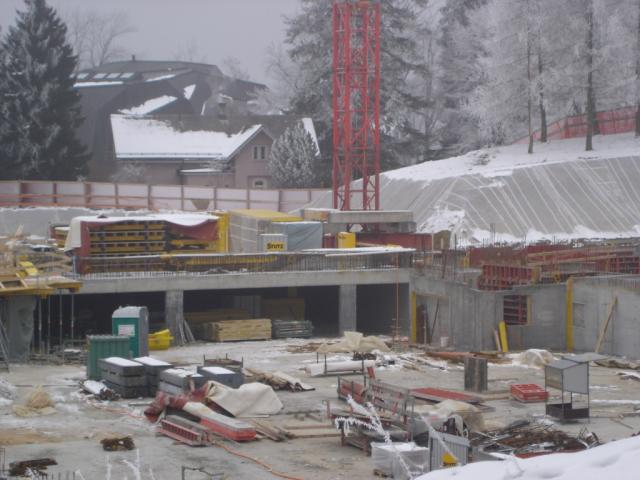 Krane_Wolf_Liebherr_und_Wilbert_008.JPG