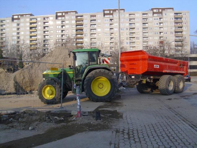 Abbruch_10__John_Deere_6910.JPG