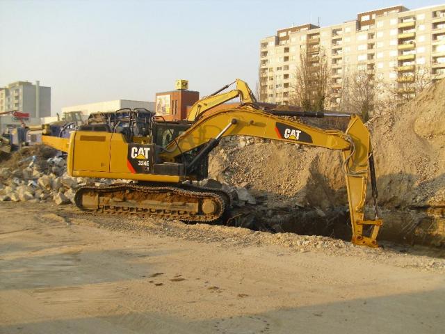 Abbruch_18__Cat_324E_LN.JPG