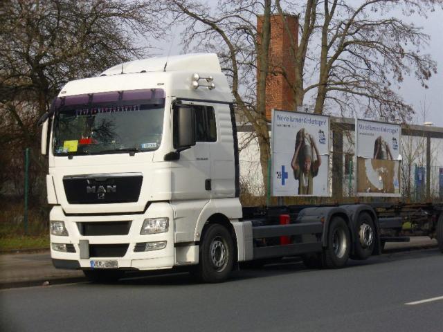 MAN_TGX_26.440__12.03.2011__Bild_001.JPG