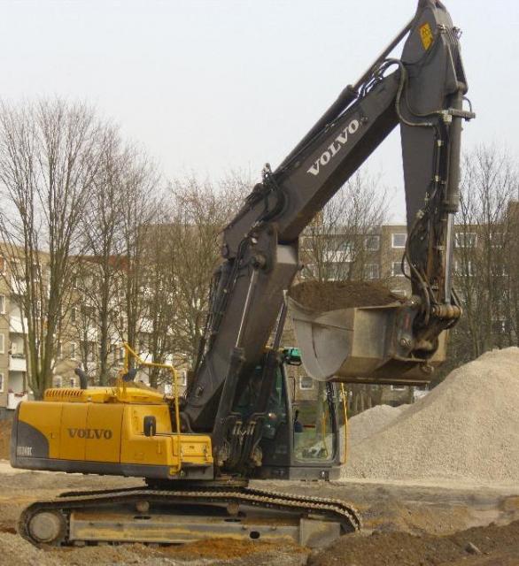 Volvo_EC_240C_NL__01_.JPG