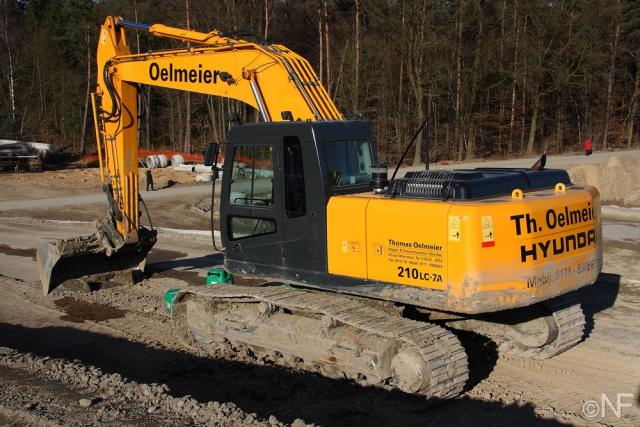 Hyundai_Robex_210LC_7A__3_.JPG