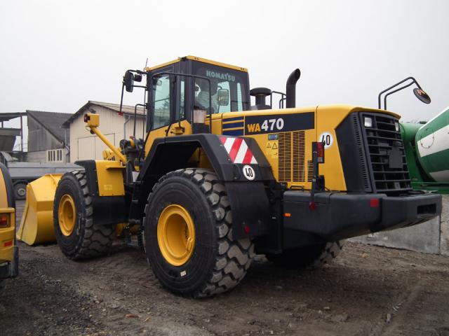 komatsu_wa470_2.jpg