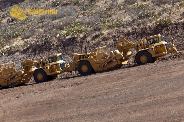 035_caterpillar_scraper_627G.jpg