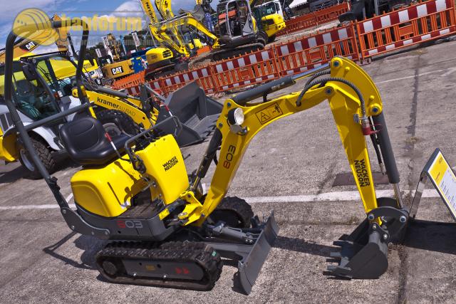 48_TiefbauLive___recycling_Aktiv_2011_wacker_neuson_803.jpg