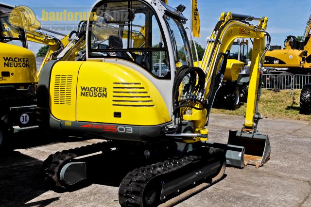 53_TiefbauLive___recycling_Aktiv_2011_wacker_neuson_3503.jpg