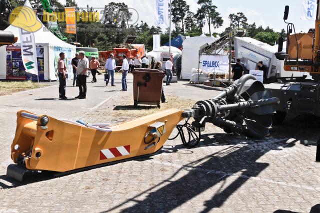 85_TiefbauLive___recycling_Aktiv_2011_liebherr.jpg