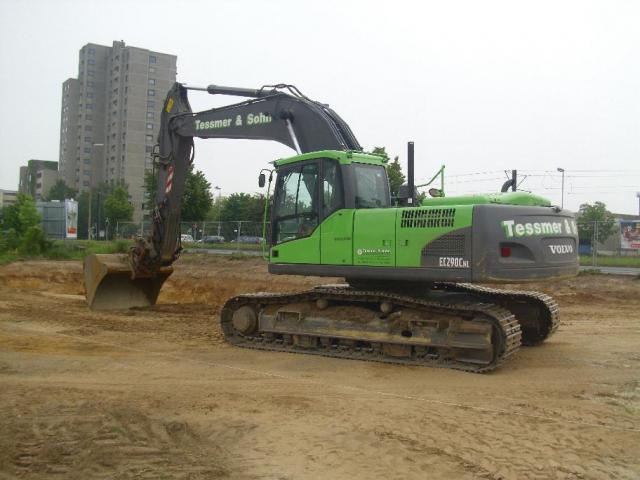 Erdbau_010__Volvo_EC_290C_NL.JPG