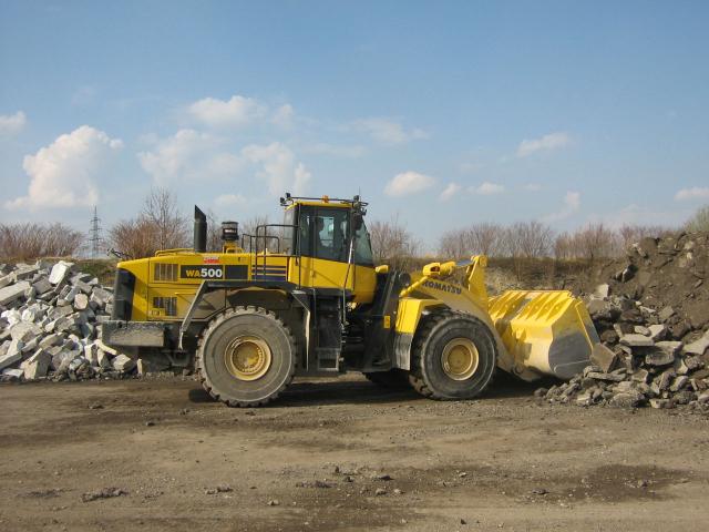 komatsu_wa500_6_1.jpg