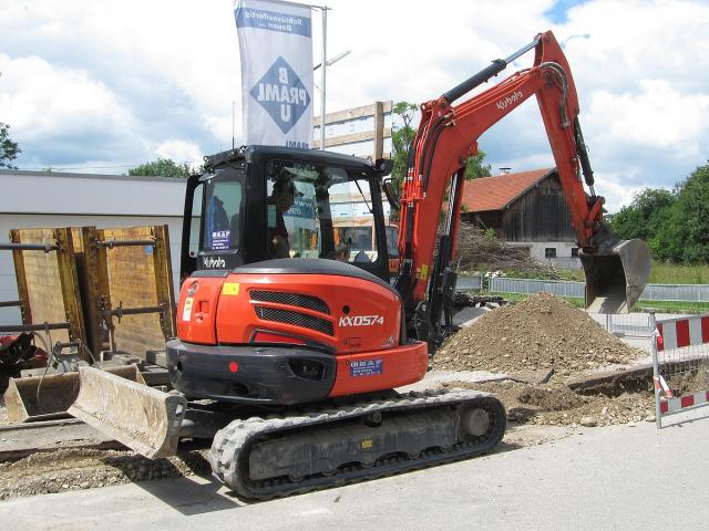 Copyright___Maulwurfmax_2011.Kubota_KX057_4_14.6.2011_2.jpg