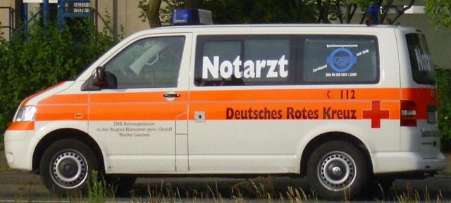 __VW_T5___DRK_Rettungsdienst_in_der_Region_Hannover_gGmbH___Wache_Laatzen_.JPG